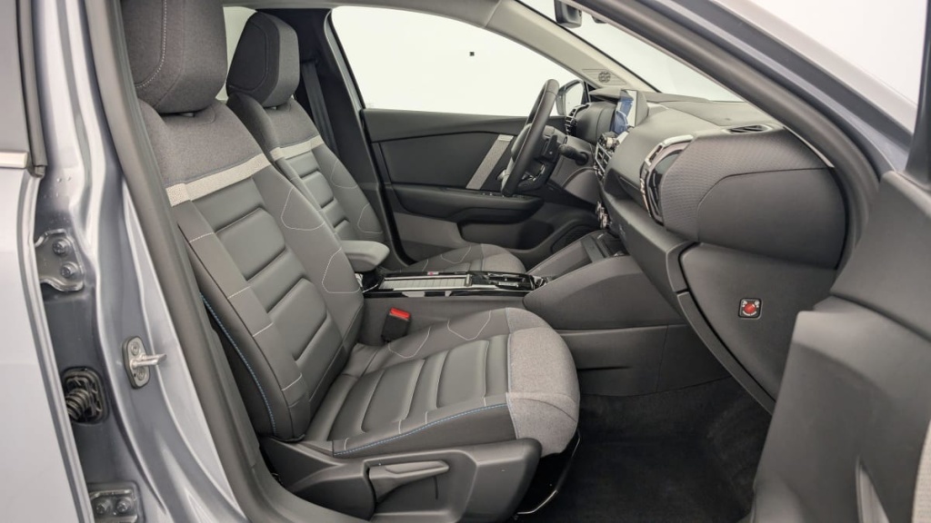 CITROEN C4 PureTech 130 EAT8 Max - ref: 1-342565 - Photo 9