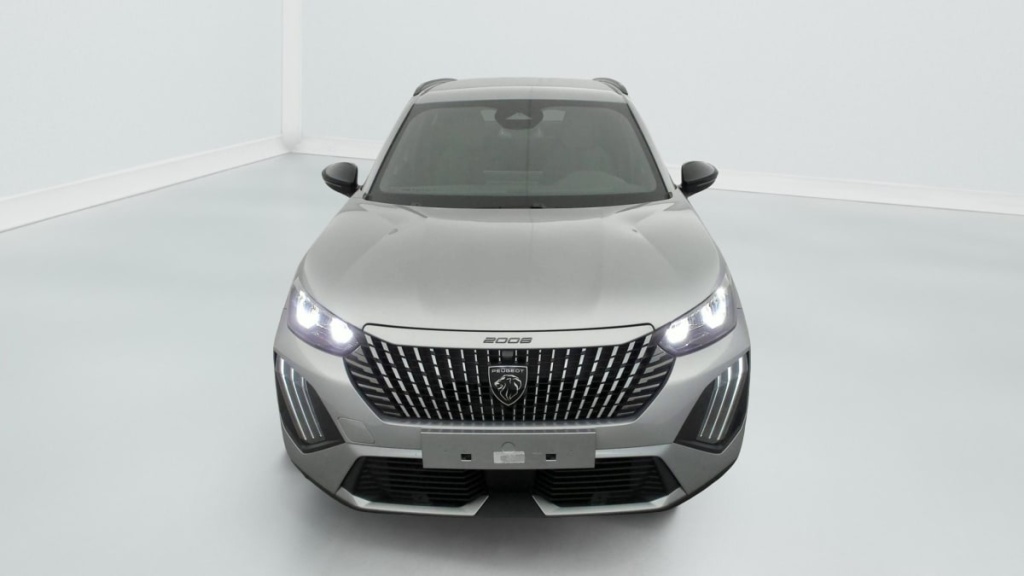 PEUGEOT 2008 Hybrid 145 e-DCS6 Allure - ref: 1-342695 - Photo 2