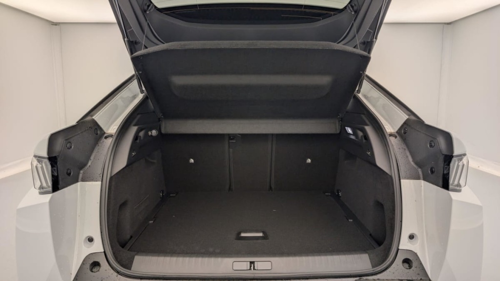 PEUGEOT 3008 Hybrid 145 e-DCS6 Allure - ref: 1-342793 - Photo 11