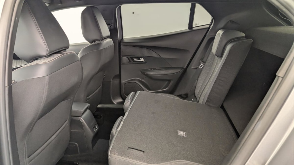 PEUGEOT 2008 PureTech 100 S S BVM6 Allure - ref: 1-342862 - Photo 12