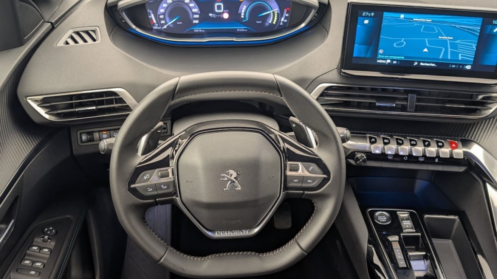 PEUGEOT 3008 Hybrid 136 e-DCS6 Allure Pack - ref: 1-342967 - Photo 14