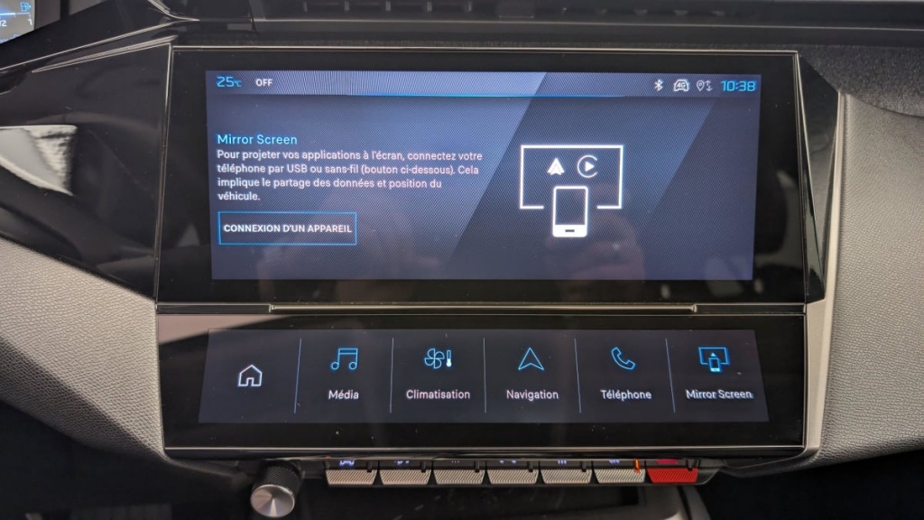 PEUGEOT 408 Hybrid 136 e-DCS6 Allure - ref: 1-343031 - Photo 19