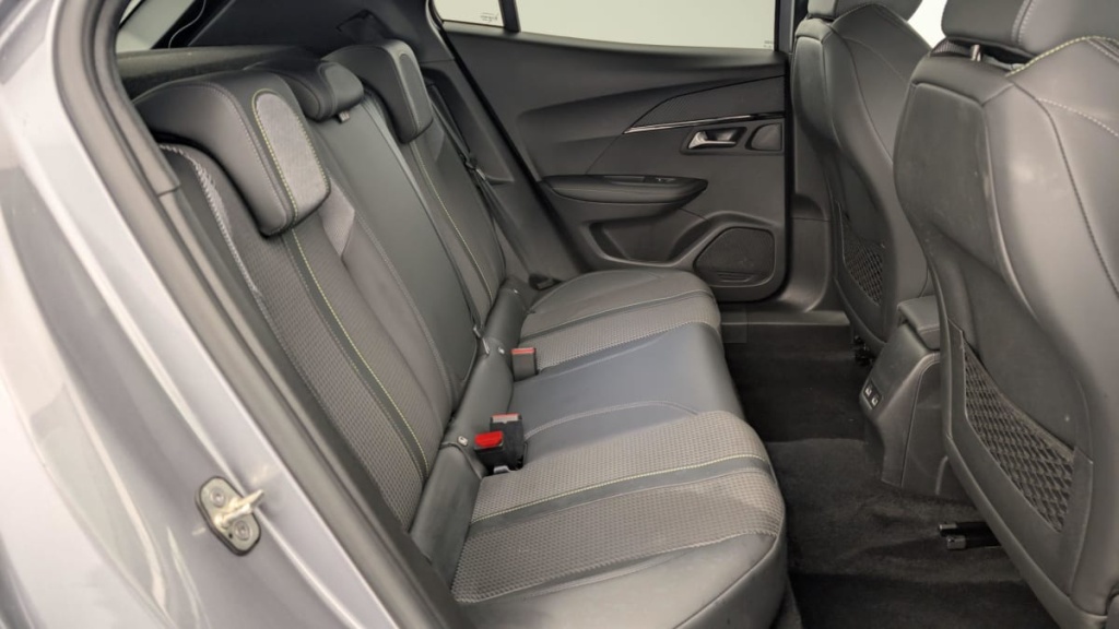 PEUGEOT 2008 ELECTRIQUE 136 ch GT - ref: 1-343116 - Photo 10