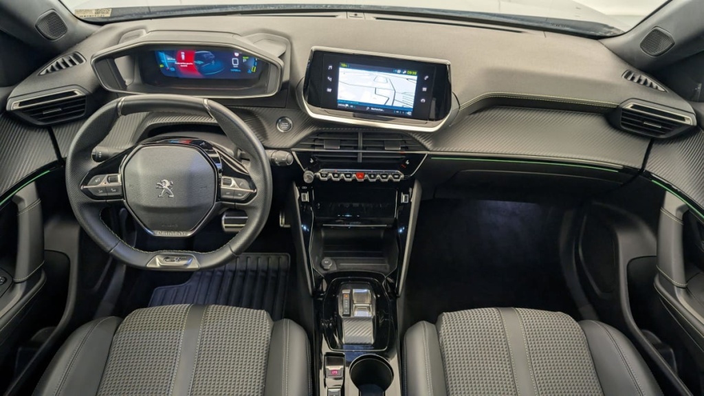 PEUGEOT 2008 ELECTRIQUE 136 ch GT - ref: 1-343116 - Photo 13