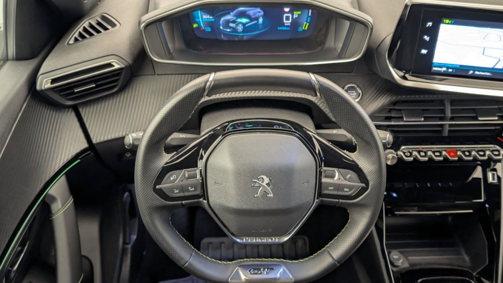 PEUGEOT 2008 ELECTRIQUE 136 ch GT - ref: 1-343116 - Photo 14