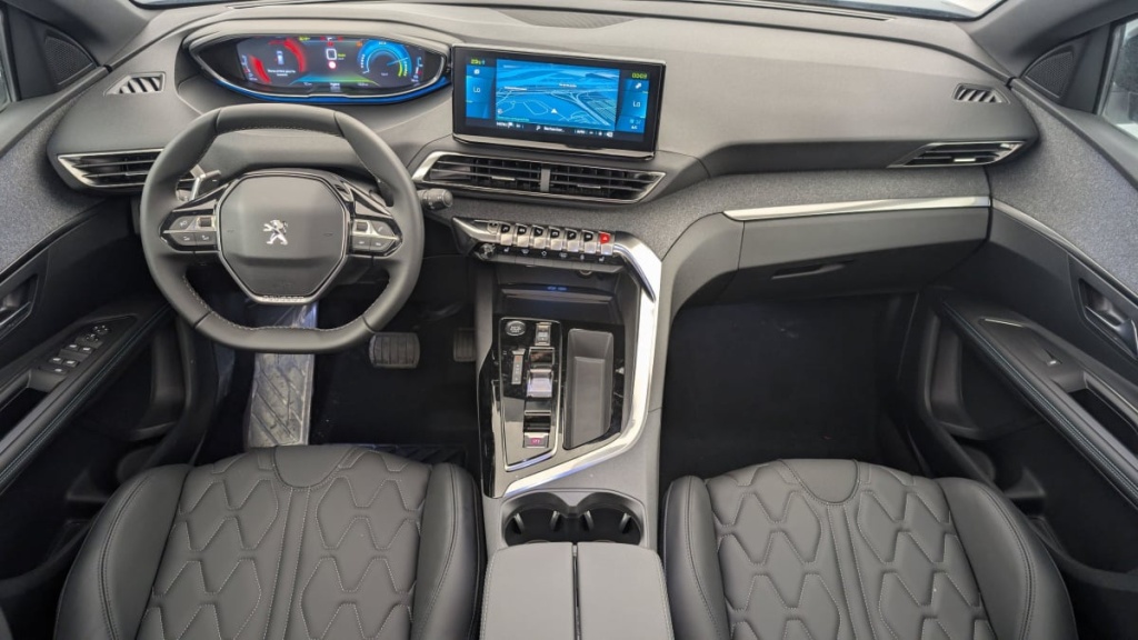 PEUGEOT 3008 Hybrid 180 e-EAT8 Allure Pack - ref: 1-343372 - Photo 13