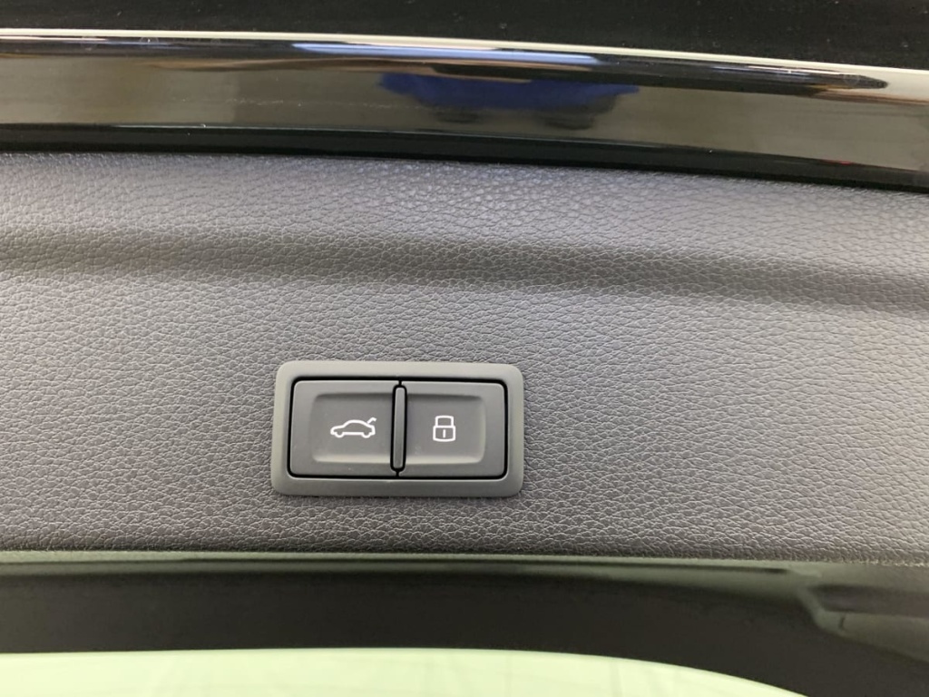 AUDI Q3 Sportback 35 TDI 150 ch S tronic 7 S line - ref: 1-343452 - Photo 12