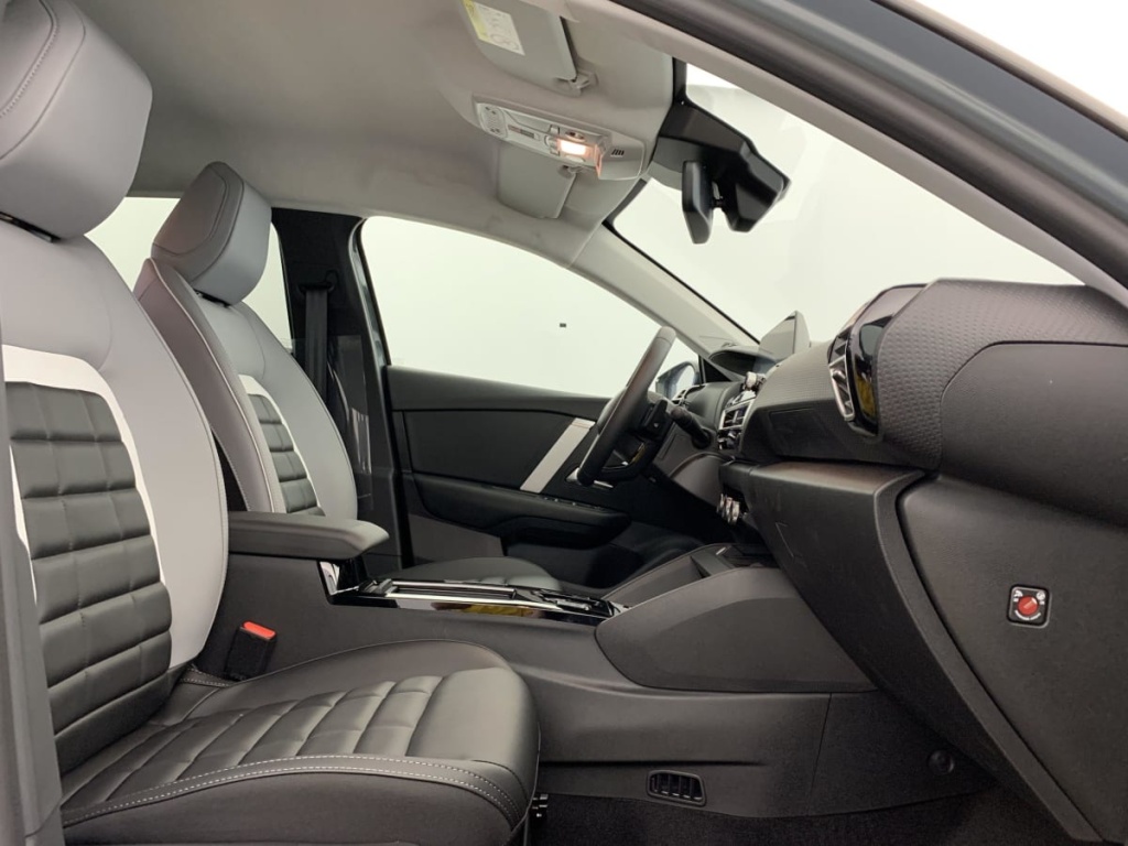 CITROEN C4 Hybride 145 e-DCS6 Max - ref: 1-344422 - Photo 9