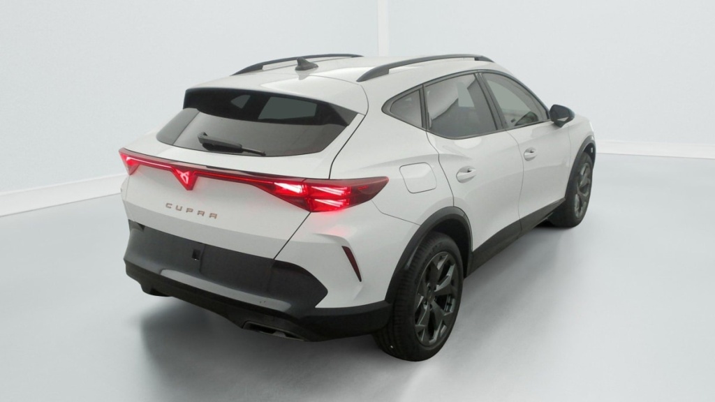 CUPRA FORMENTOR NOUVEAU 1.5 ETSI HYBRID 150 CH DSG7 V - ref: 1-344726 - Photo 7