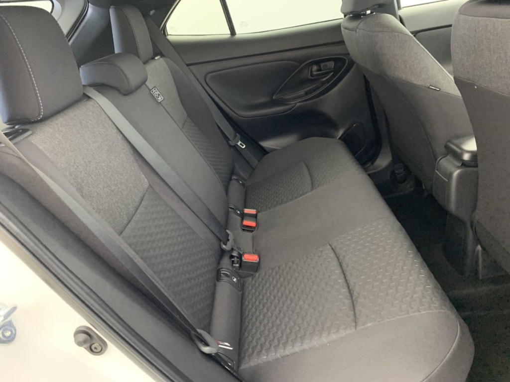 TOYOTA Yaris Cross Hybride 130h 2WD Design - ref: 1-344810 - Photo 10