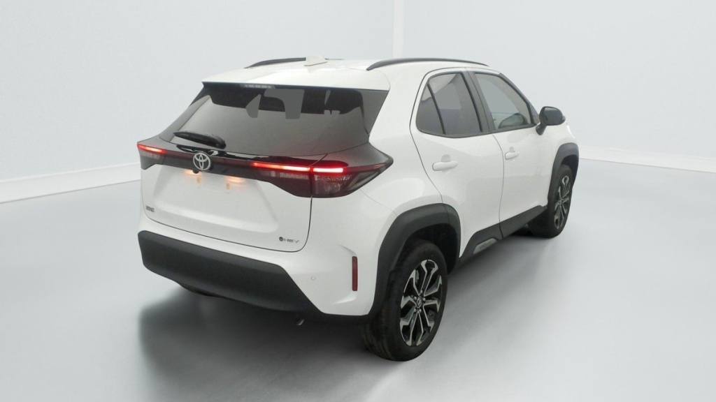 TOYOTA Yaris Cross Hybride 130h 2WD Design - ref: 1-344810 - Photo 7