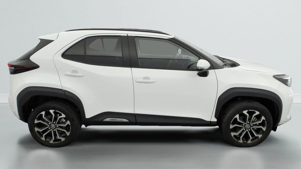 TOYOTA Yaris Cross Hybride 130h 2WD Design - ref: 1-344810 - Photo 8