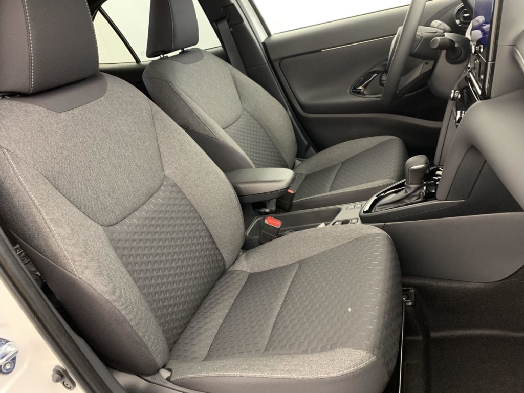 TOYOTA Yaris Cross Hybride 130h 2WD Design - ref: 1-344810 - Photo 9