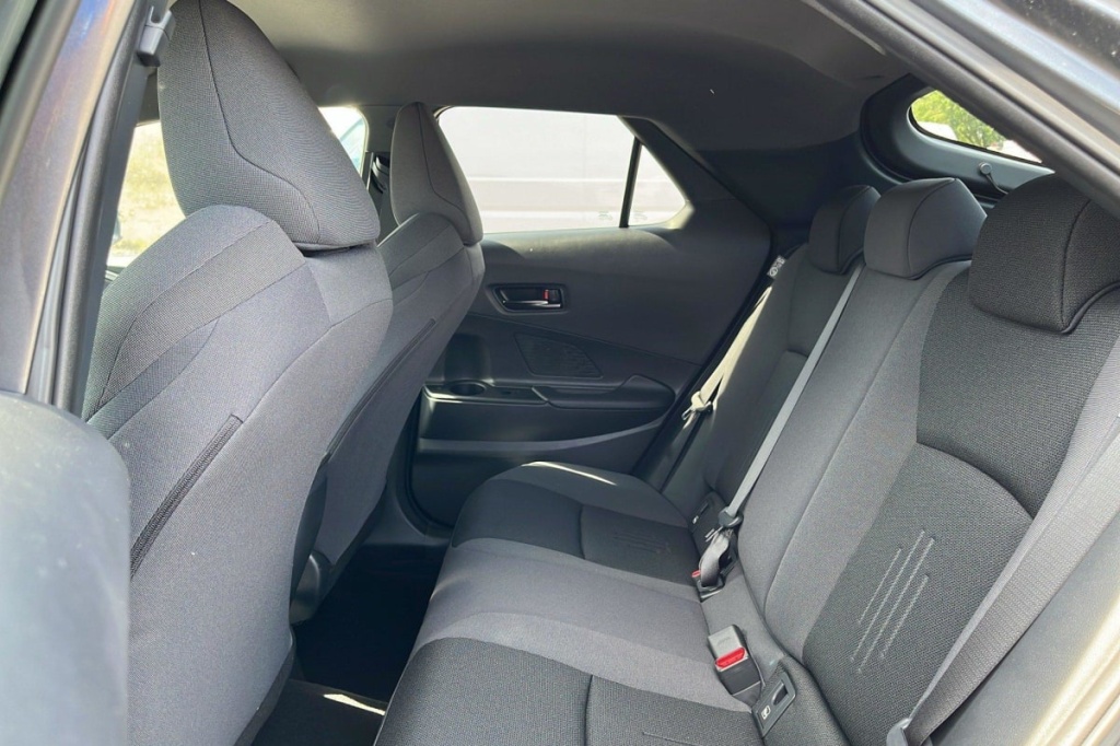 TOYOTA C-HR Hybride 140 Design - ref: 1-345486 - Photo 10