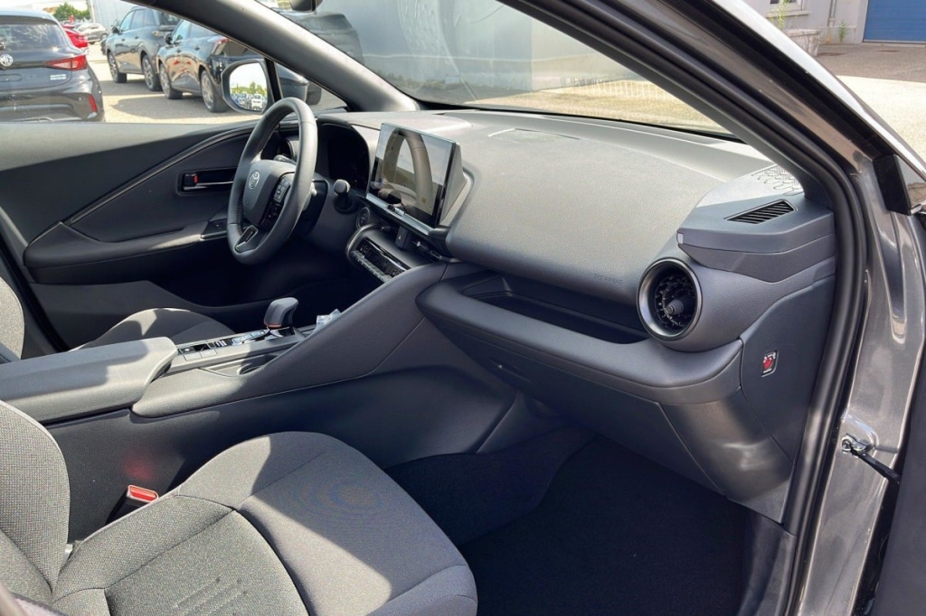 TOYOTA C-HR Hybride 140 Design - ref: 1-345486 - Photo 12