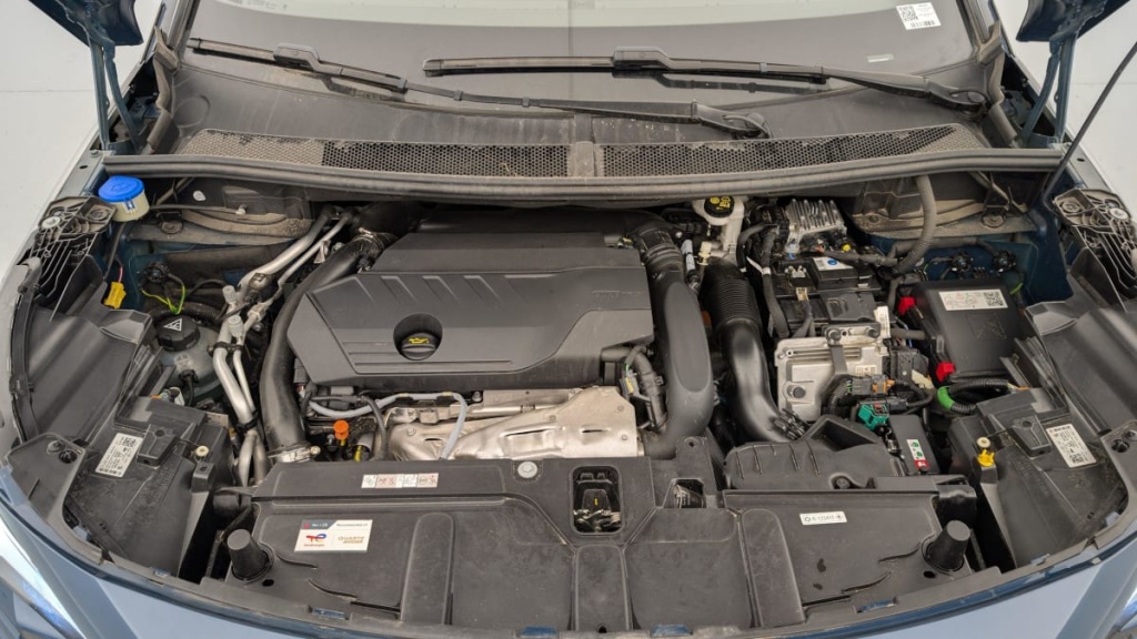 PEUGEOT 3008 Hybrid 180 e-EAT8 Allure Pack - ref: 1-346314 - Photo 20