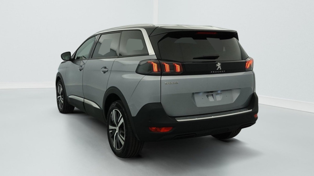 PEUGEOT 5008 PureTech 130ch S S BVM6 Allure Pack - ref: 1-346330 - Photo 5