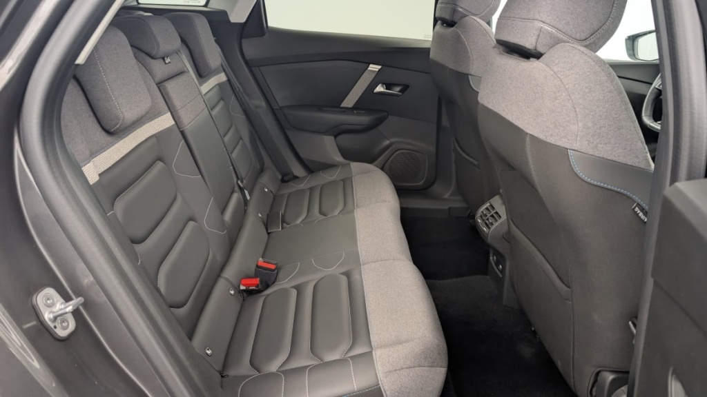 CITROEN C4 PureTech 130 S S BVM6 Shine - ref: 1-346426 - Photo 10