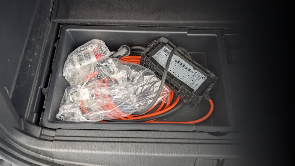 PEUGEOT 3008 Hybrid4 300 e-EAT8 GT - ref: 1-346830 - Photo 20