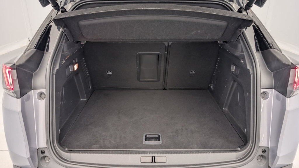 PEUGEOT 3008 Hybrid4 300 e-EAT8 GT - ref: 1-346914 - Photo 11