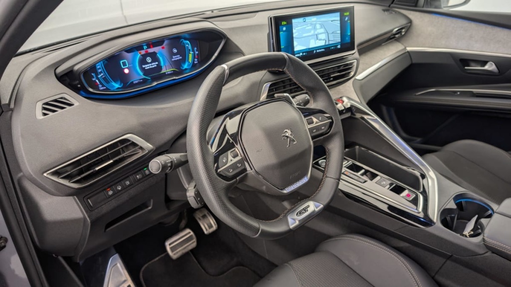 PEUGEOT 3008 Hybrid4 300 e-EAT8 GT - ref: 1-346914 - Photo 15
