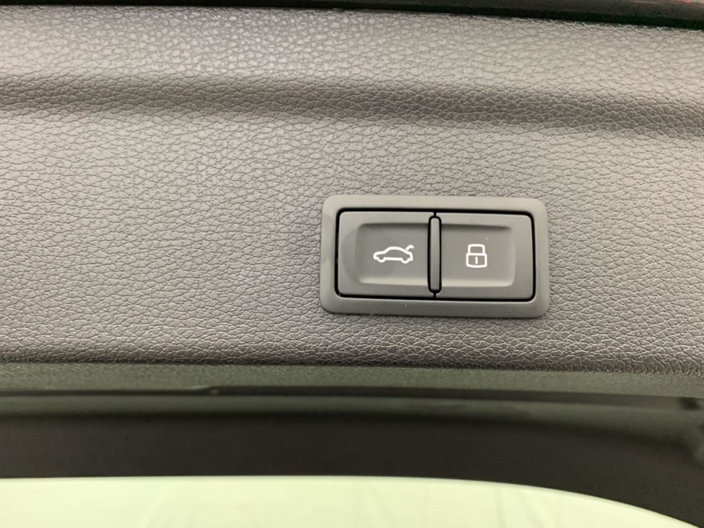 AUDI Q3 SPORTBACK 35 TDI 150 ch S tronic 7 S line plus - ref: 1-347280 - Photo 18