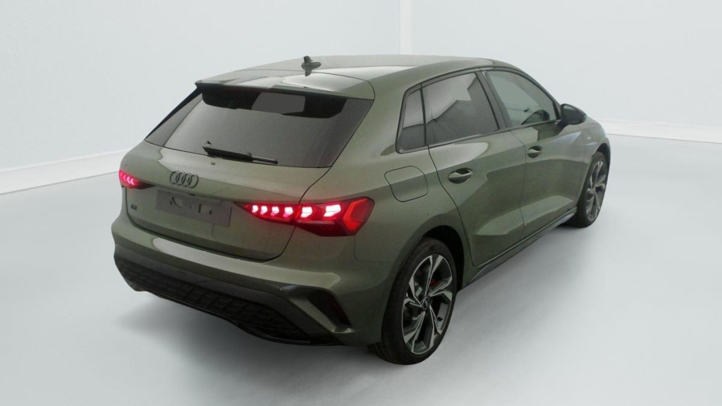 AUDI A3 Sportback 45 TFSI E HYBRIDE RECHARGEABLE 272 S TRONIC 6 S LINE - ref: 1-347337 - Photo 16