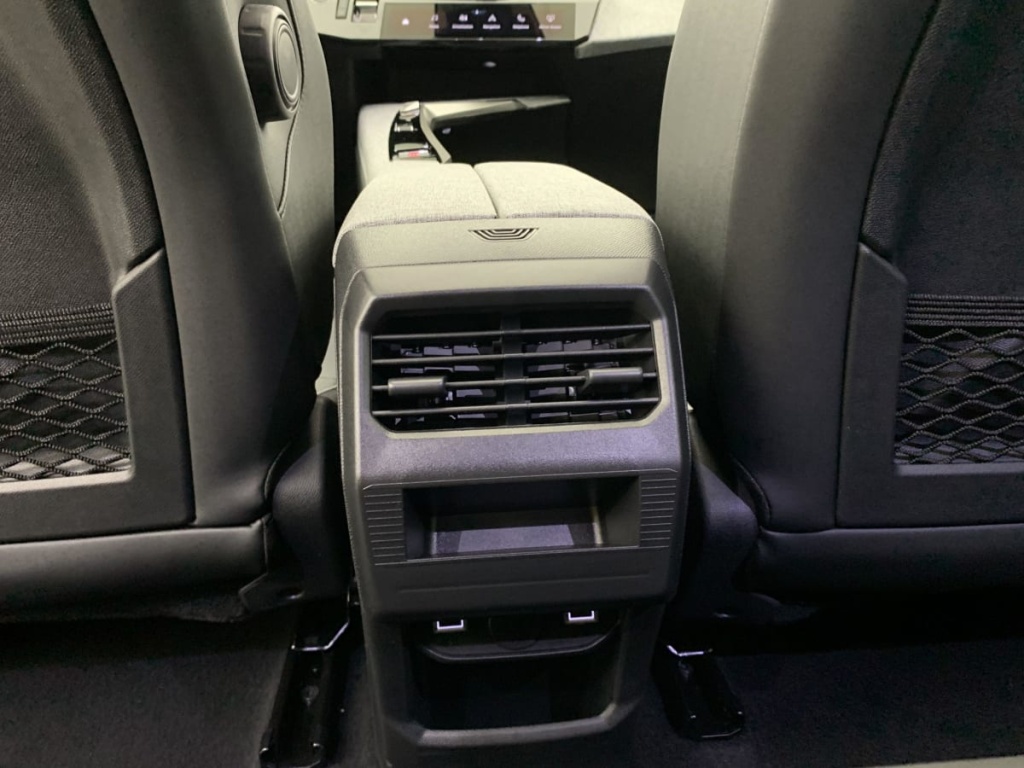 PEUGEOT 3008 Hybrid 145 e-DCS6 GT - ref: 1-347413 - Photo 20