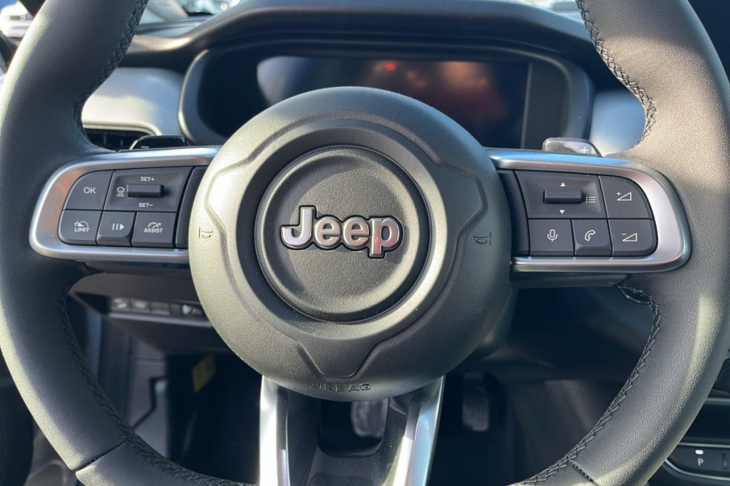 JEEP Avenger 1.2 Turbo T3 110 ch e-Hybrid BVR6 Summit - ref: 1-349158 - Photo 15