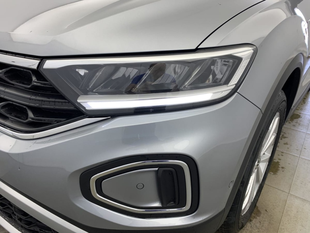 VOLKSWAGEN T-Roc 1.5 TSI EVO2 150 Start Stop DSG7 Life - ref: 1-350623 - Photo 19