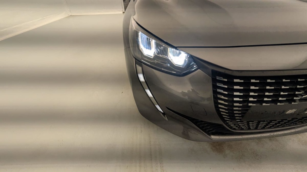 PEUGEOT 208 PureTech 100 S S BVM6 Allure - ref: 1-350818 - Photo 16