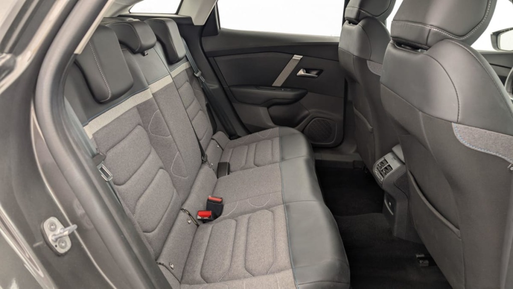 CITROEN C4 PureTech 130 S S BVM6 Feel Pack - ref: 1-351308 - Photo 10