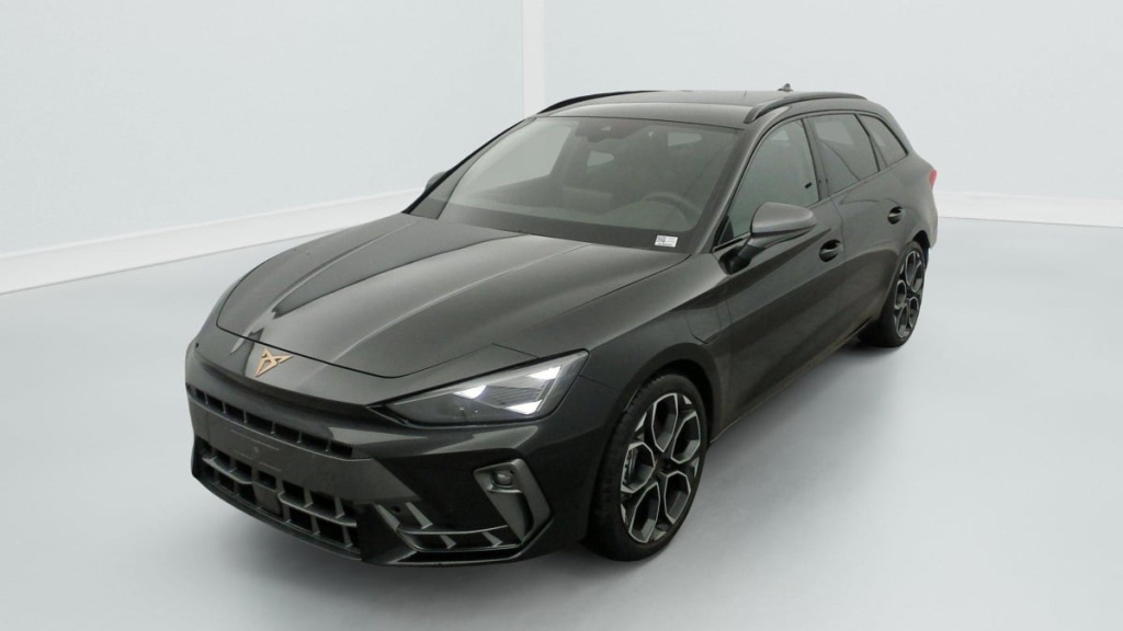 CUPRA LEON Sportstourer eHybrid 204 ch DSG6 V - ref: 1-351845 - Photo 3