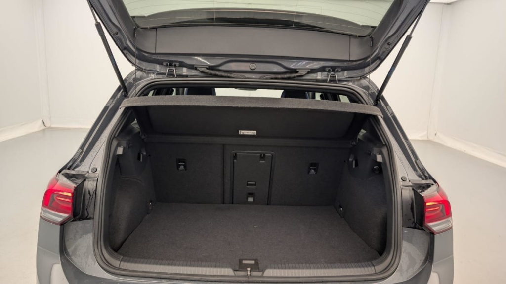 VOLKSWAGEN Golf 1.4 Hybrid Rechargeable OPF 245 DSG6 GTE - ref: 1-353060 - Photo 11