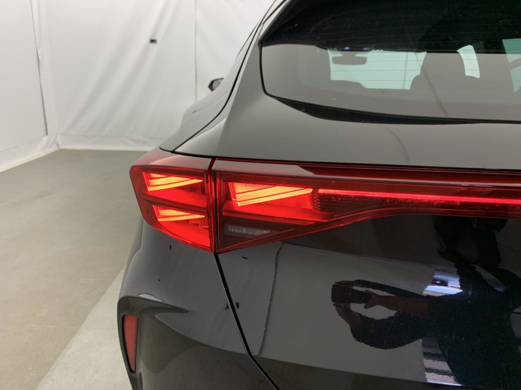 CUPRA Formentor 1.5 ETSI HYBRID 150 CH DSG7 V - ref: 1-353075 - Photo 13