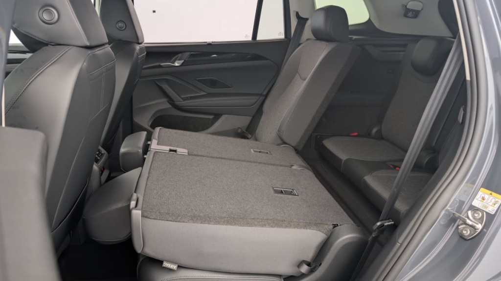 VOLKSWAGEN Tayron 1.5 eTSI 150ch DSG7 7pl Life Plus - ref: 1-353100 - Photo 10