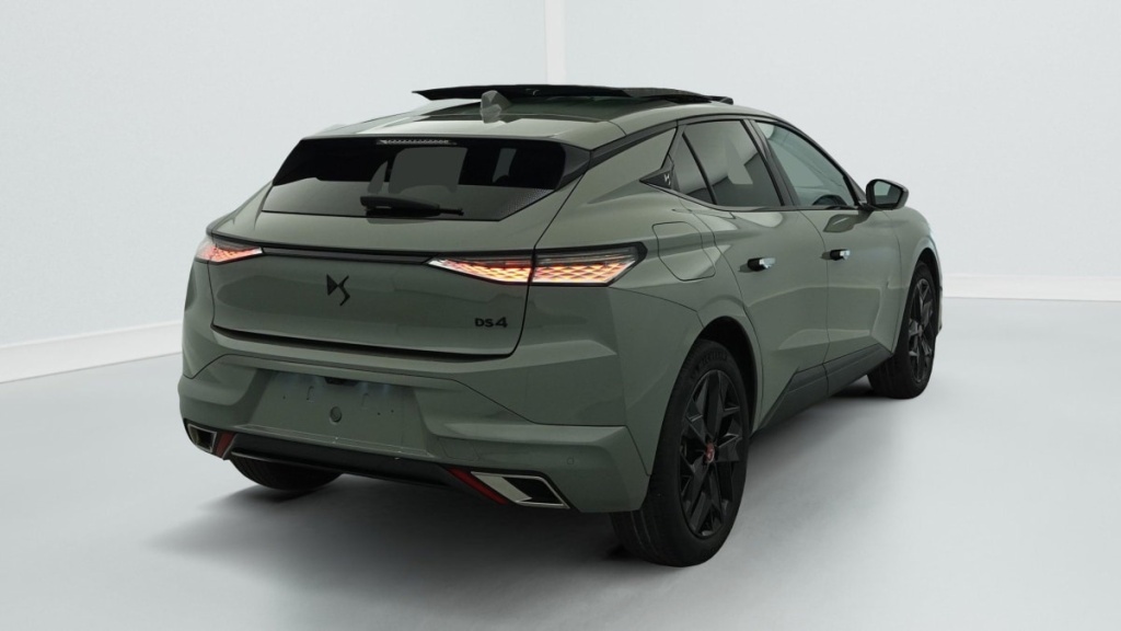 DS DS4 PureTech 130 EAT8 Performance Line+ - ref: 1-353517 - Photo 7