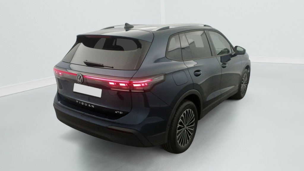 VOLKSWAGEN Tiguan 1.5 eTSI 150CV DSG7 LIFE PLUS - ref: 1-354588 - Photo 7