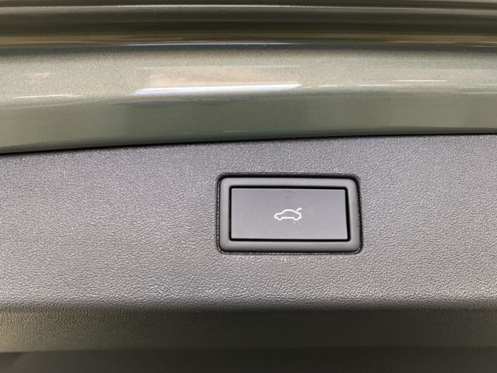 VOLKSWAGEN Tiguan 1.5 eTSI 150CV DSG7 LIFE PLUS - ref: 1-354596 - Photo 20