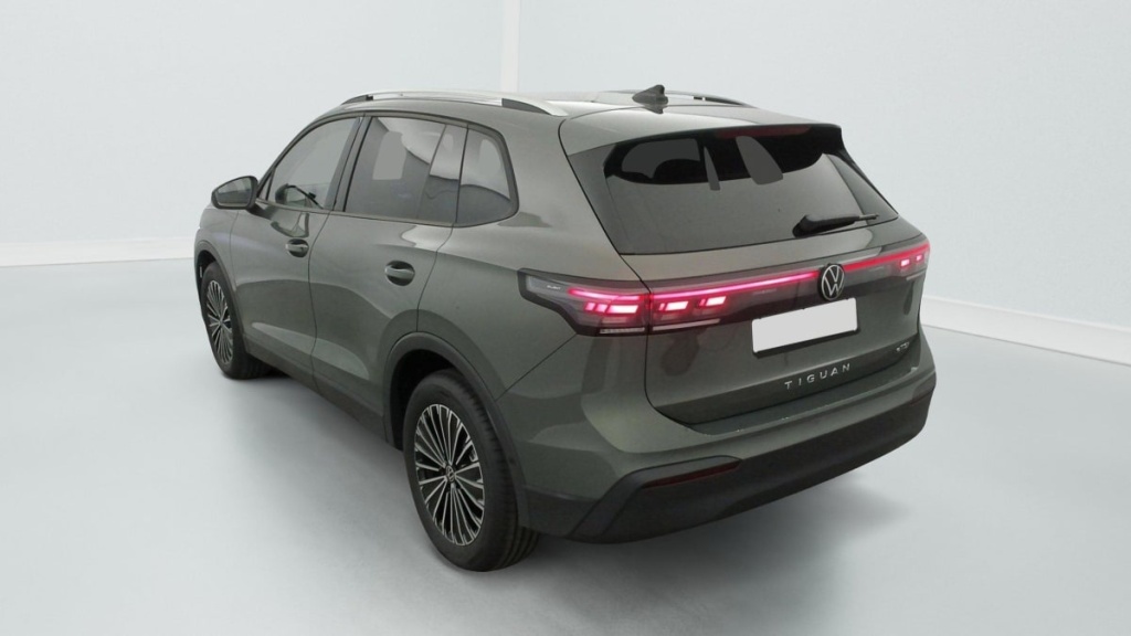 VOLKSWAGEN Tiguan 1.5 eTSI 150CV DSG7 LIFE PLUS - ref: 1-354596 - Photo 9