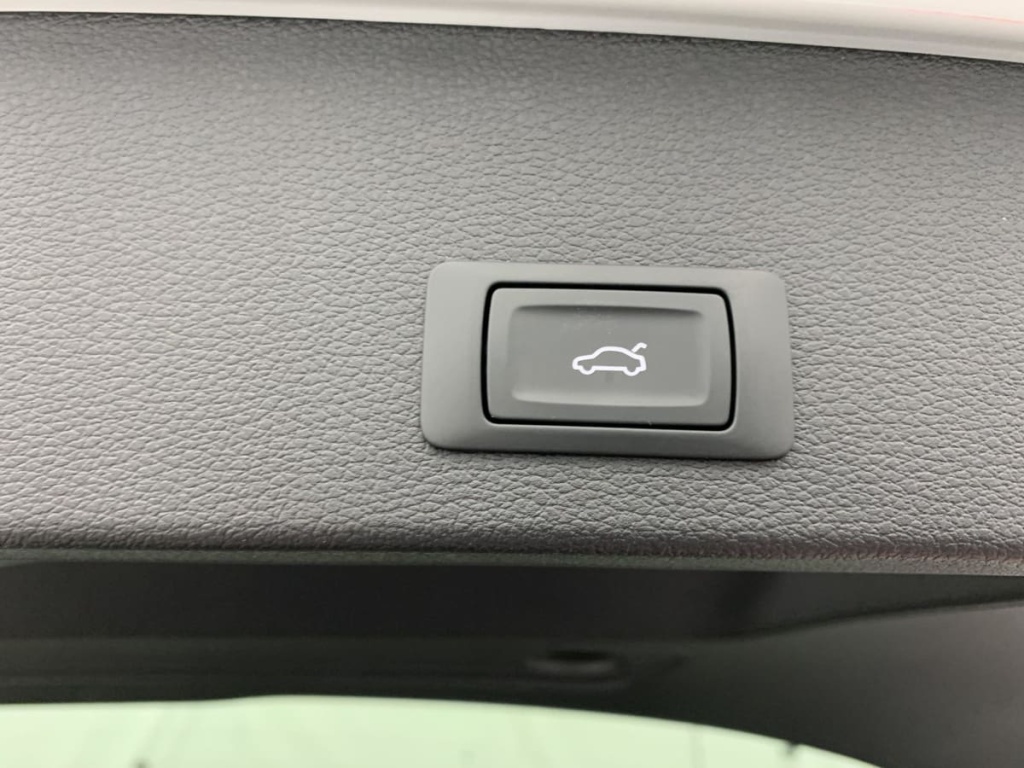 AUDI Q2 35 TFSI 150 S tronic 7 Design - ref: 1-354741 - Photo 18