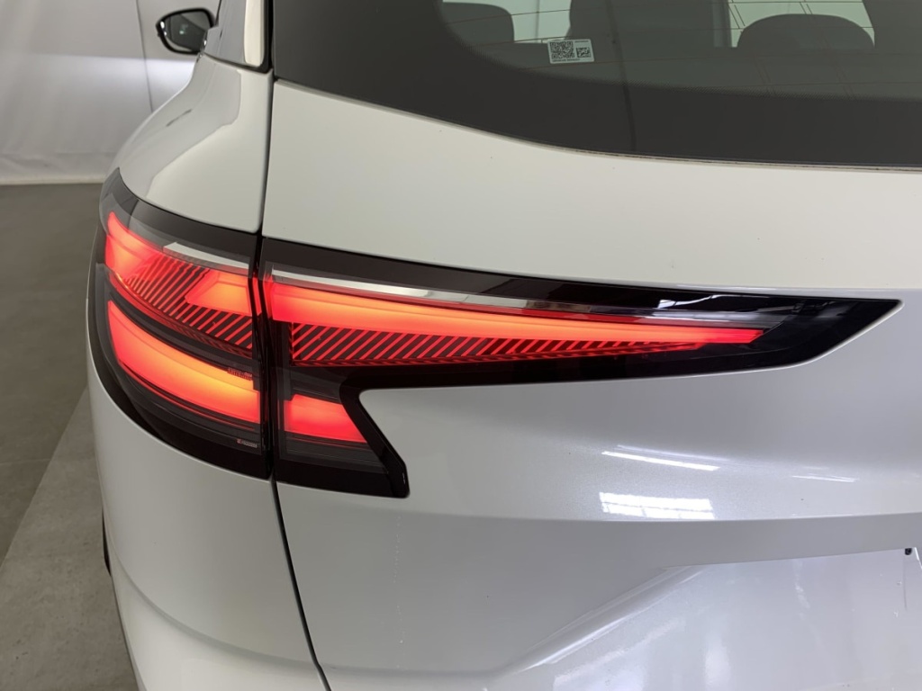 RENAULT Austral FULL HYBRID E-TECH 200 CH EVOLUTION - ref: 1-355059 - Photo 12
