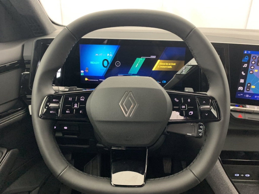 RENAULT Austral FULL HYBRID E-TECH 200 CH EVOLUTION - ref: 1-355064 - Photo 15
