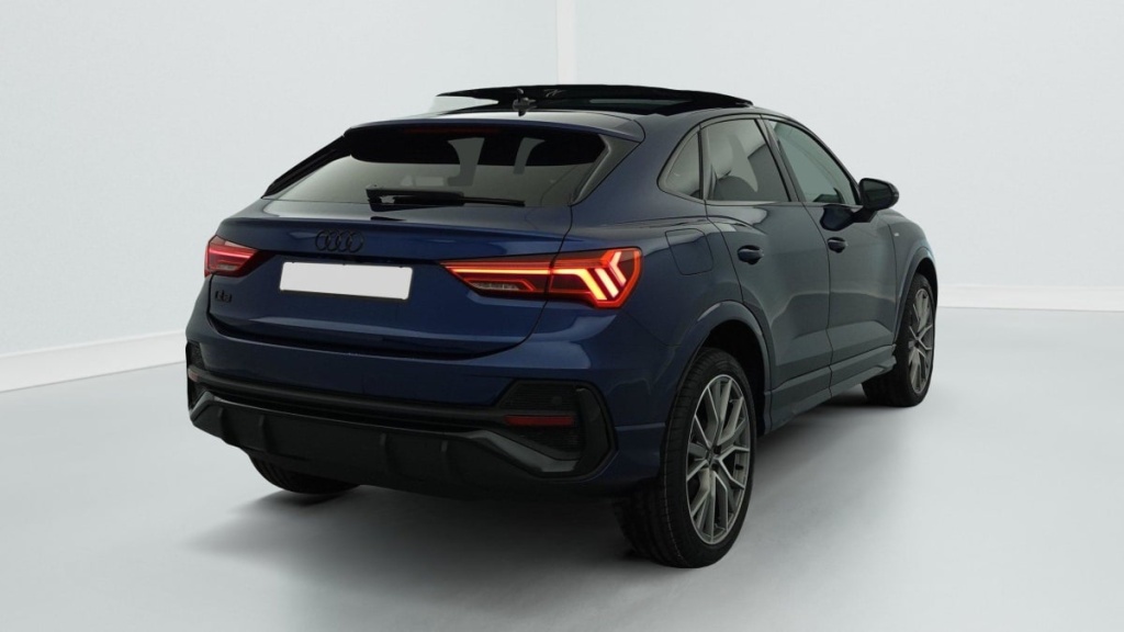 AUDI Q3 Sportback 35 TDI 150 ch S tronic 7 S line plus - ref: 1-355552 - Photo 7