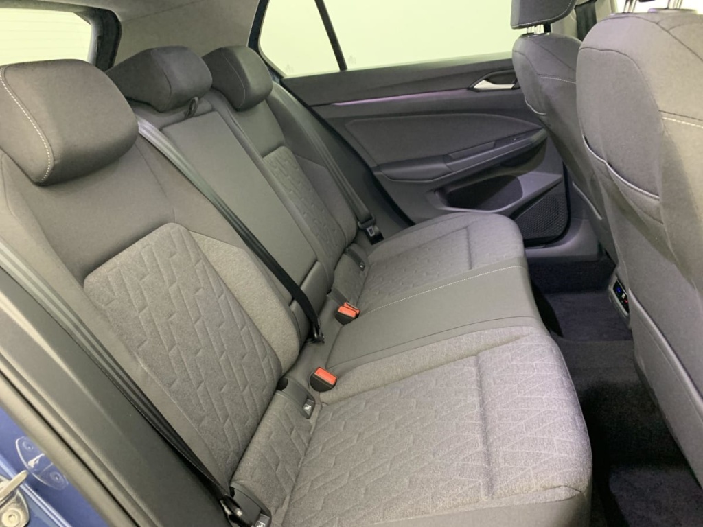 VOLKSWAGEN Golf 1.5 eTSI EVO2 116 DSG7 Life Plus - ref: 1-355626 - Photo 10