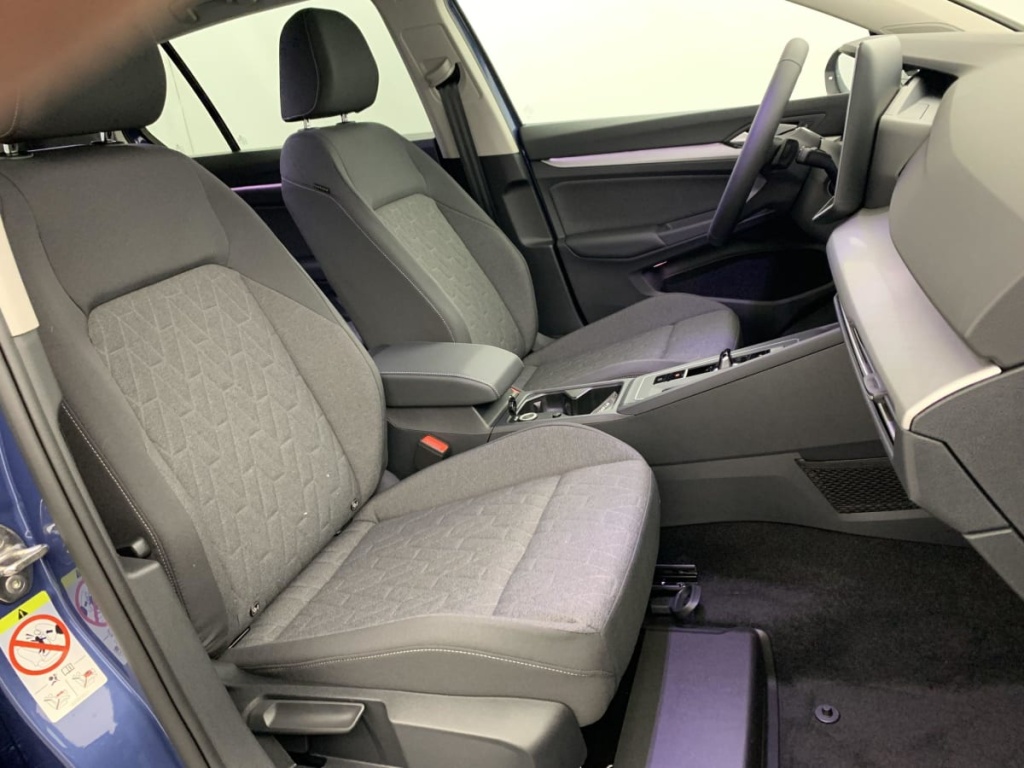 VOLKSWAGEN Golf 1.5 eTSI EVO2 116 DSG7 Life Plus - ref: 1-355626 - Photo 9