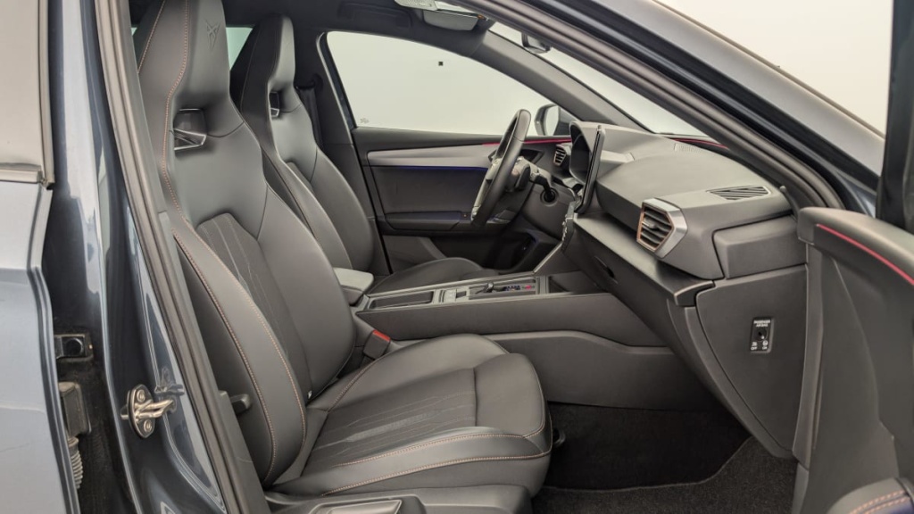 CUPRA Leon Sportstourer 1.4 e-HYBRID 245 ch DSG6 VZ - ref: 1-356422 - Photo 9