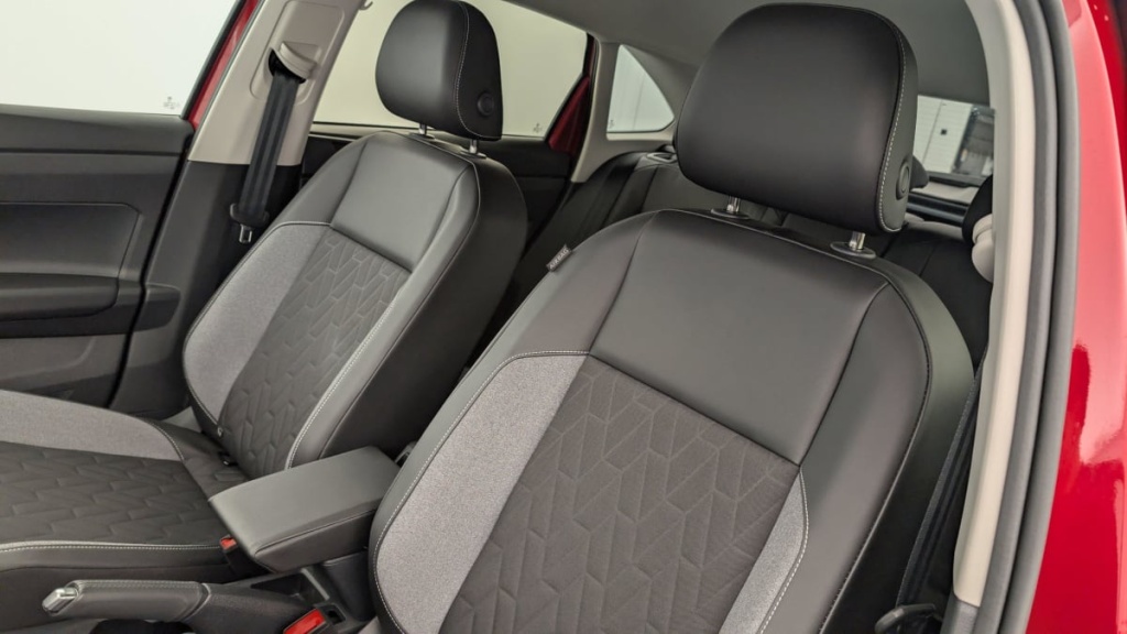 VOLKSWAGEN Taigo 1.0 TSI 116 DSG7 Life Plus - ref: 1-356894 - Photo 16