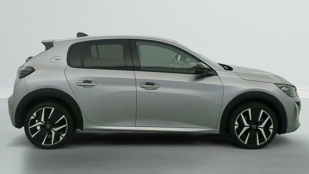 PEUGEOT 208 Hybrid 136 e-DCS6 GT - ref: 1-357683 - Photo 8