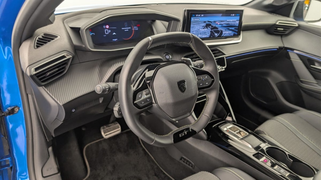 PEUGEOT 208 Hybrid 136 e-DCS6 GT - ref: 1-357705 - Photo 14